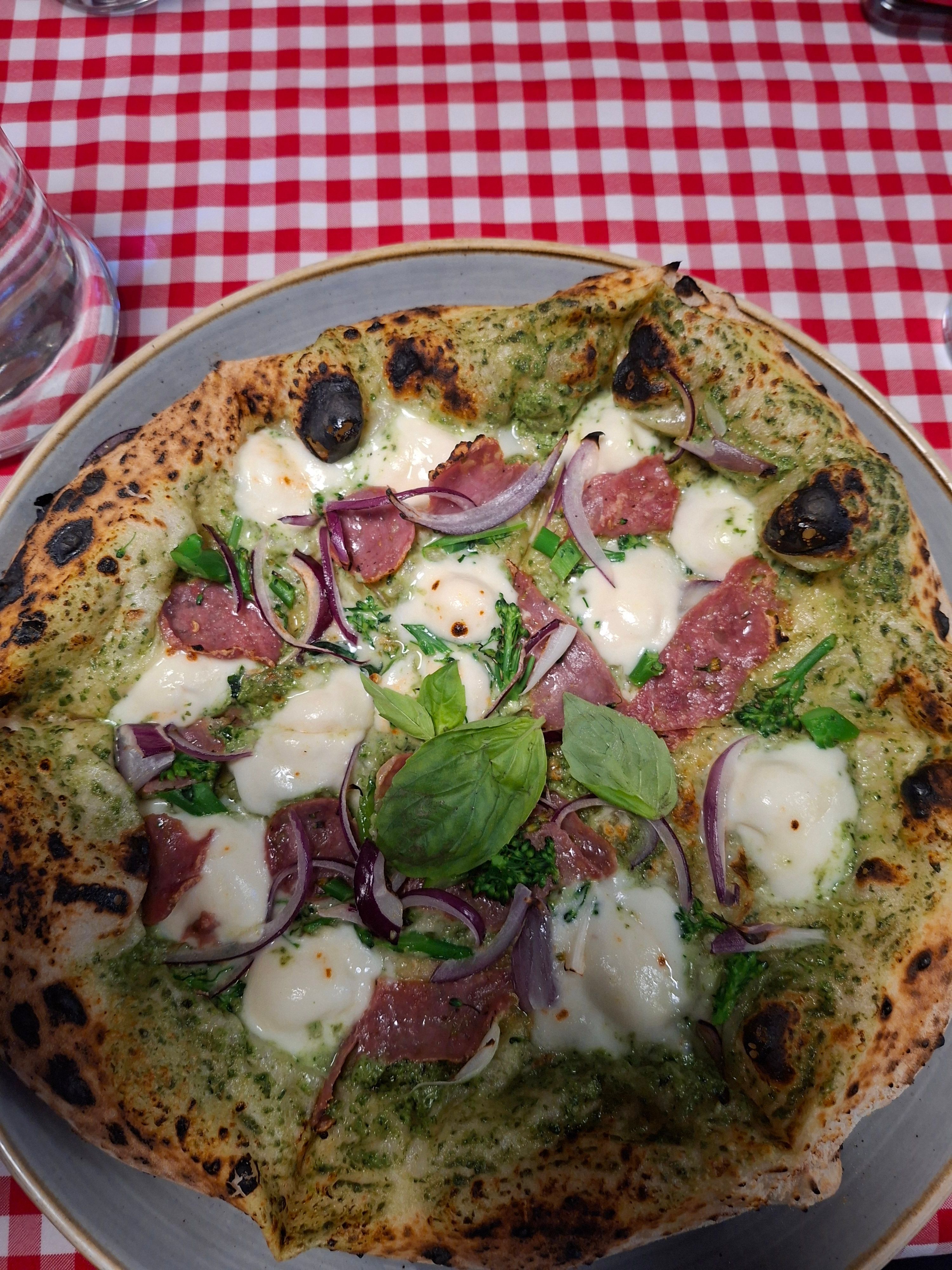 Nejlépe hodnocená fotka: Pizza Finocchietto e Broccoli